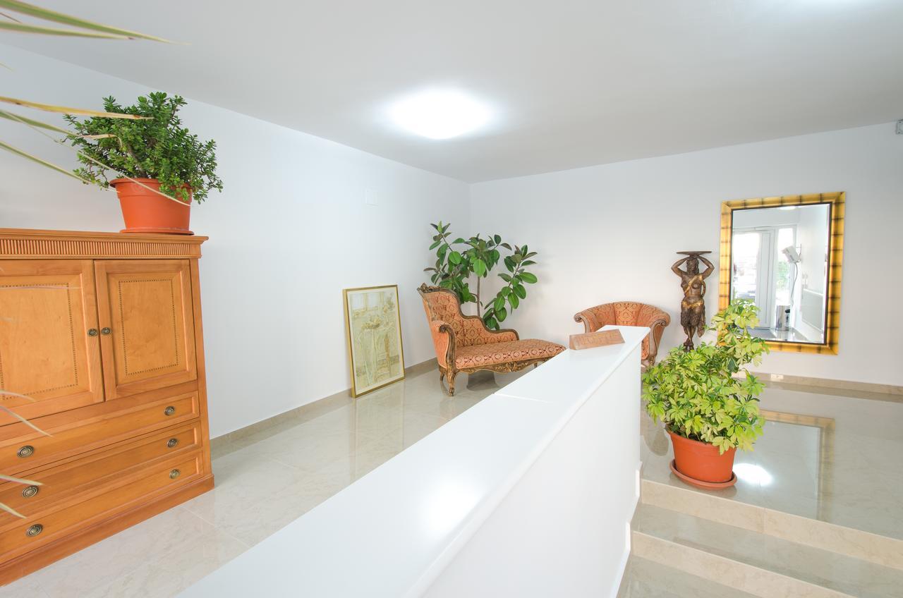 Hotel Eka Sebeş 외부 사진