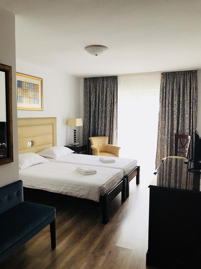 Hotel Eka Sebeş 외부 사진